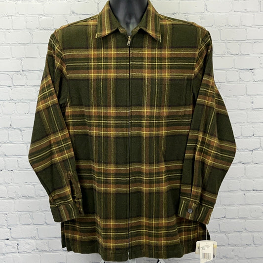 Jones New York vintage green plaid flannel shirt in size medium with a front zipper