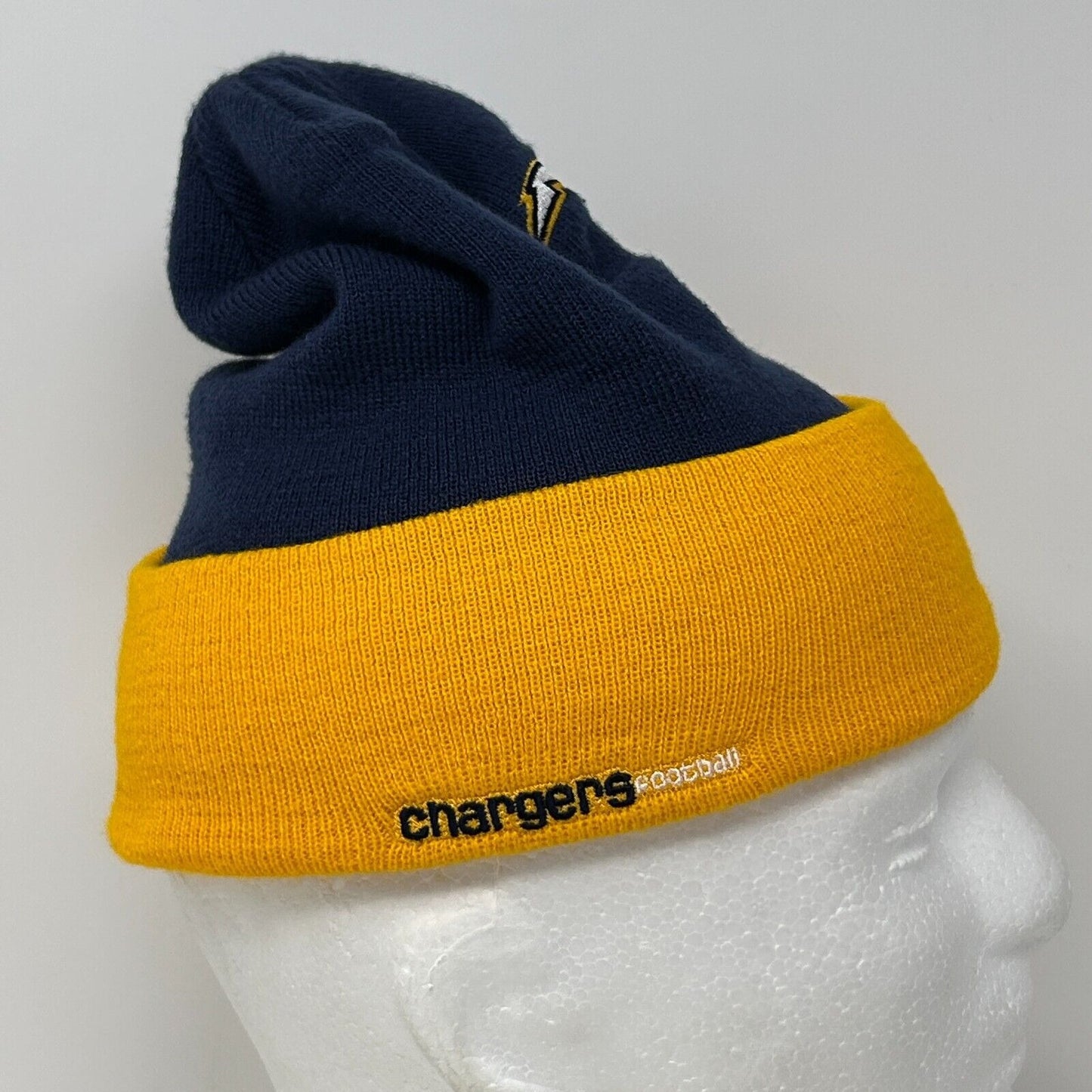 Los Angeles LA Chargers Cuffed Beanie Cap Toque Winter Hat NFL Reebok Blue