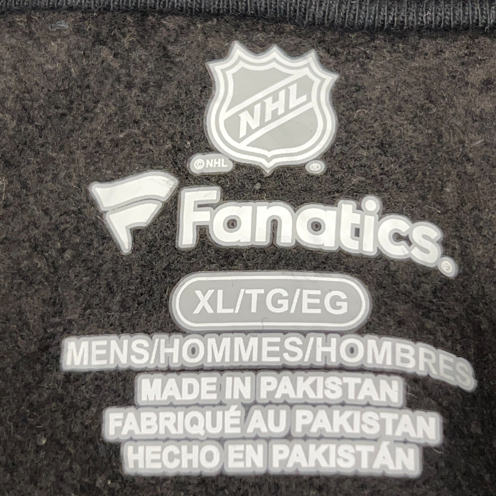 Fanatics Las Vegas Golden Knights Hoodie in Black XL Front View