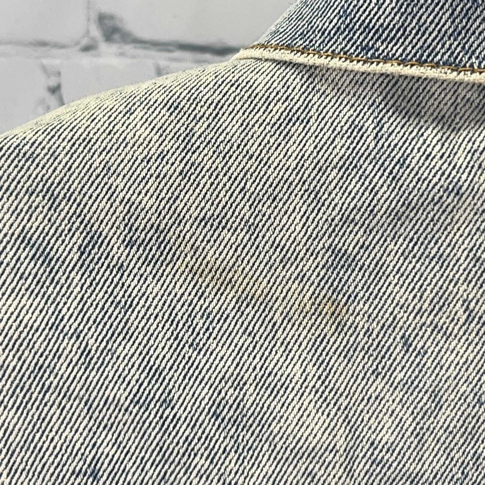 Levi's Denim Jacket Blue Medium Back View