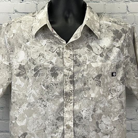 Marmot Shirt in light grey with abstract pattern, front view featuring logo on the pocket