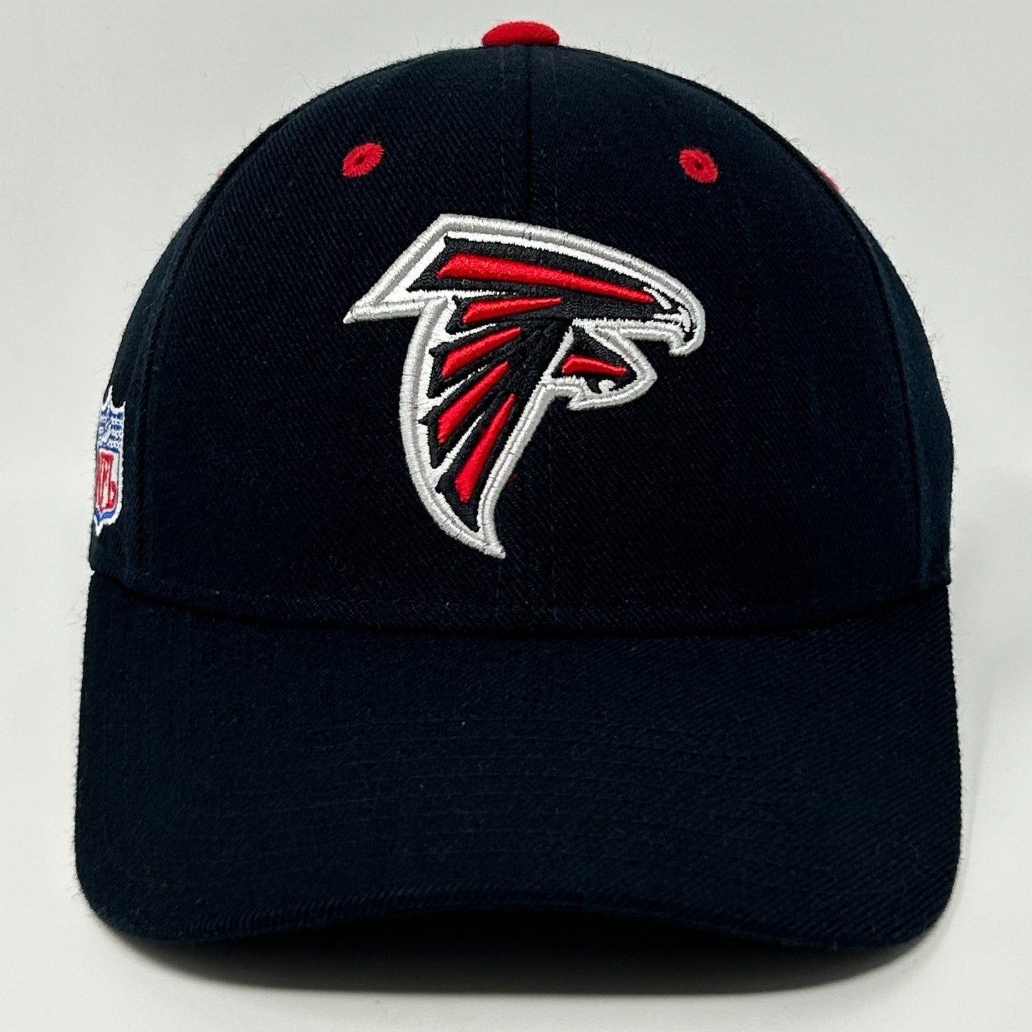 Reebok Atlanta Falcons Black Cap with Embroidered Logo, Front View for Sports Fans
