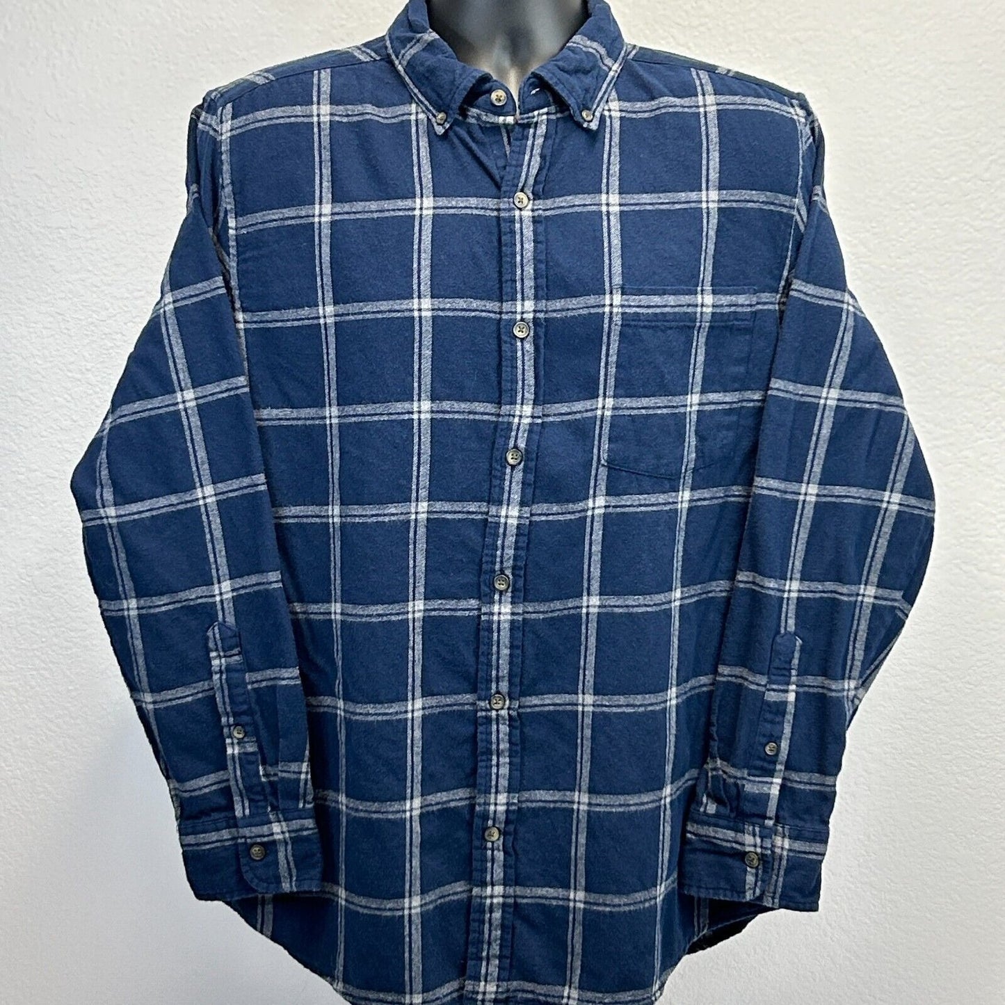 St Johns Bay Flannel Button Front Shirt Large Blue Plaid Check Long Sleeve