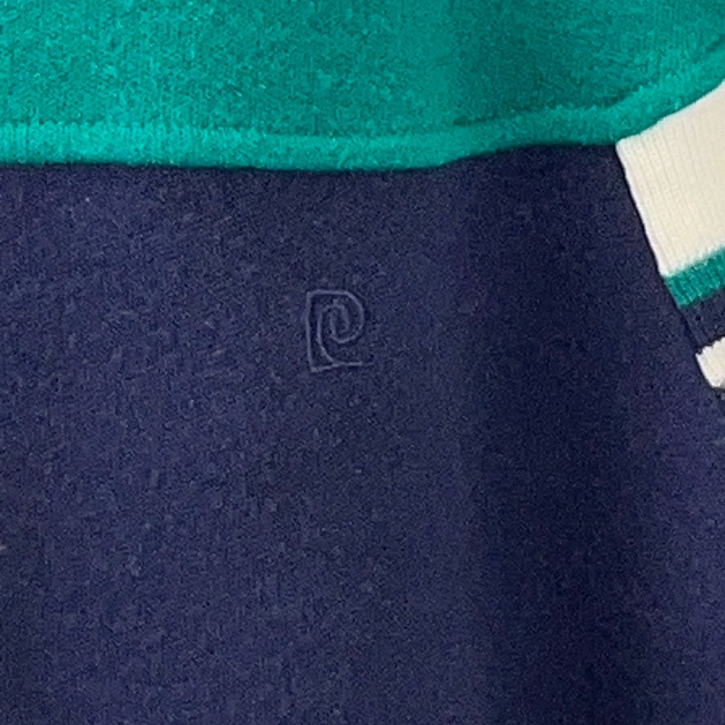 Pierre Cardin 90s Sweatshirt Green Navy Medium Front vintage