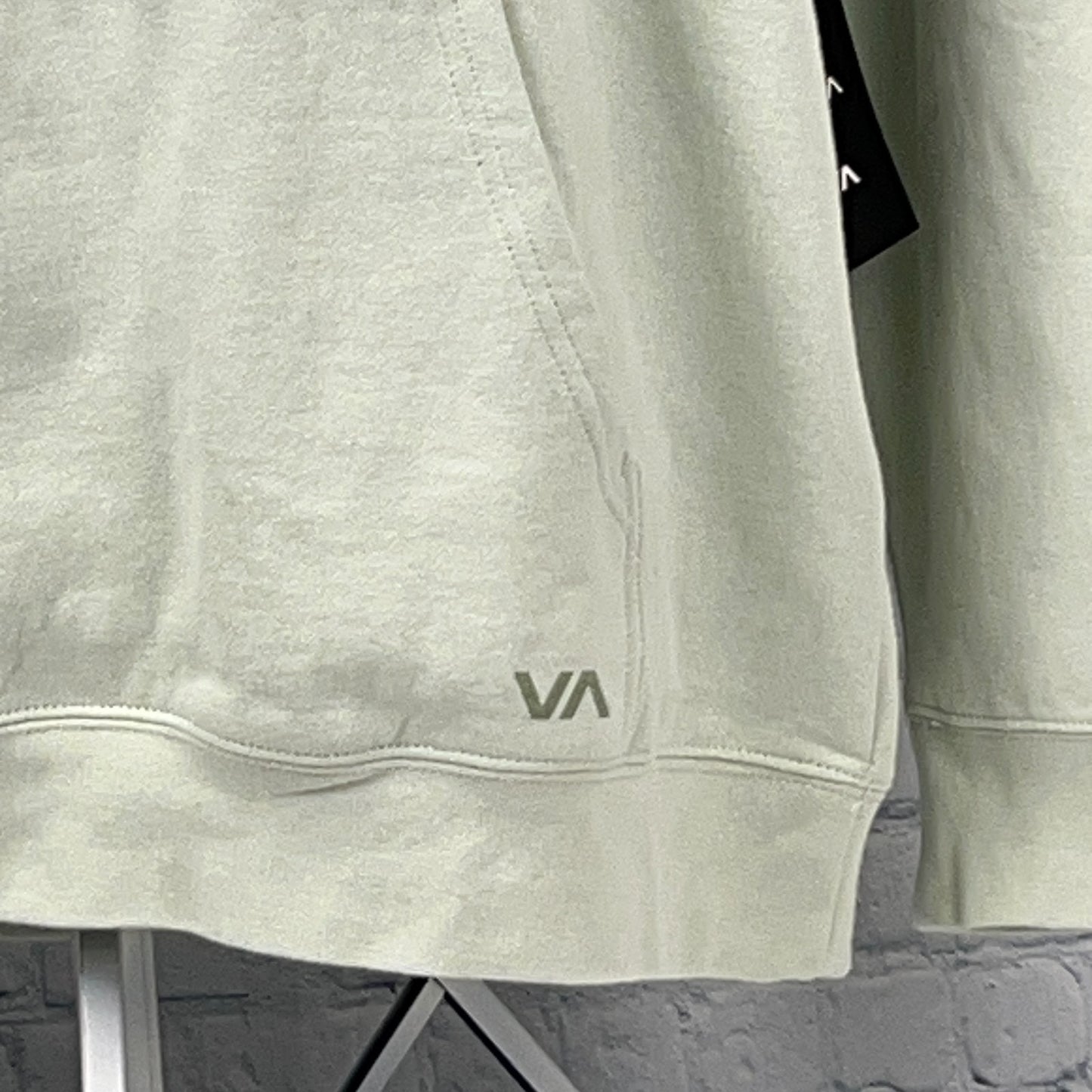 RVCA 2020 Hooded Sweatshirt in Light Green Size Medium Front View
