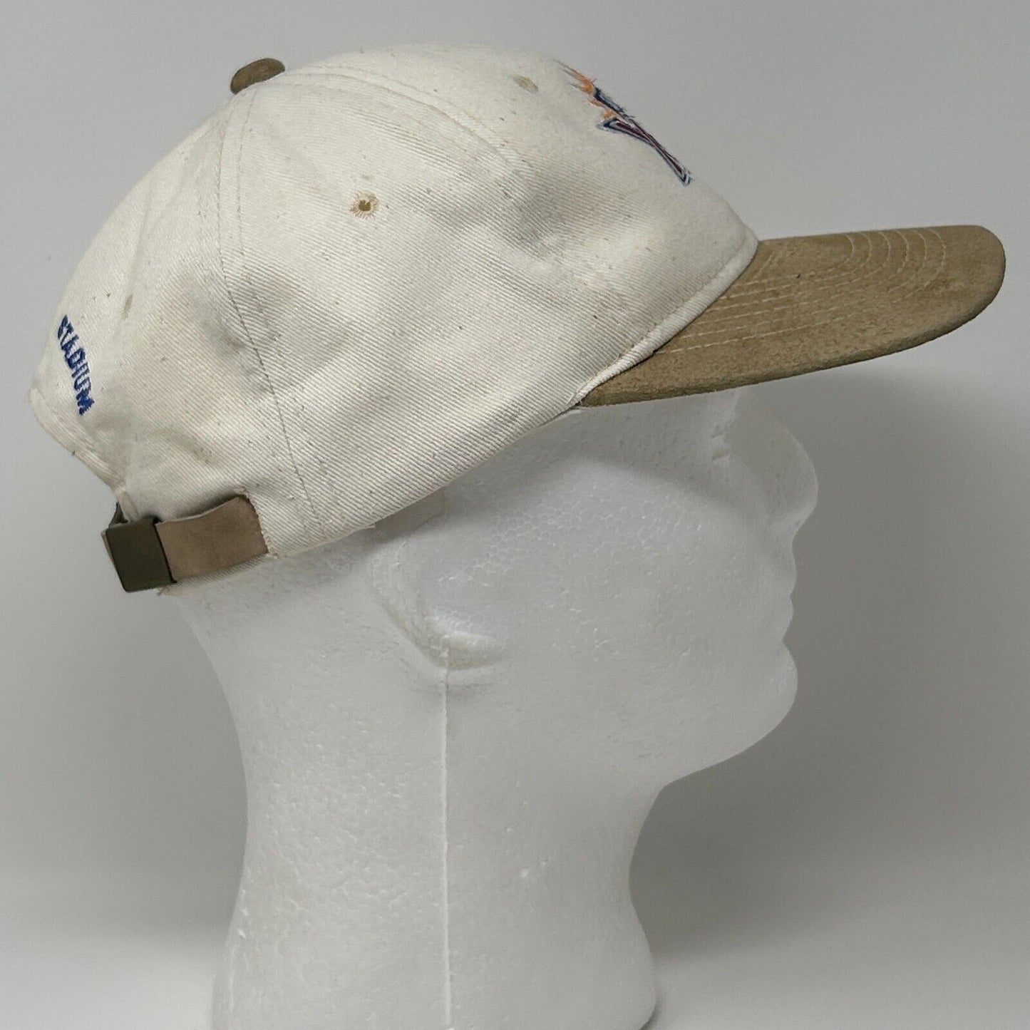 Sports Specialties SF 49ers hat in white with beige brim, side view, perfect for fans