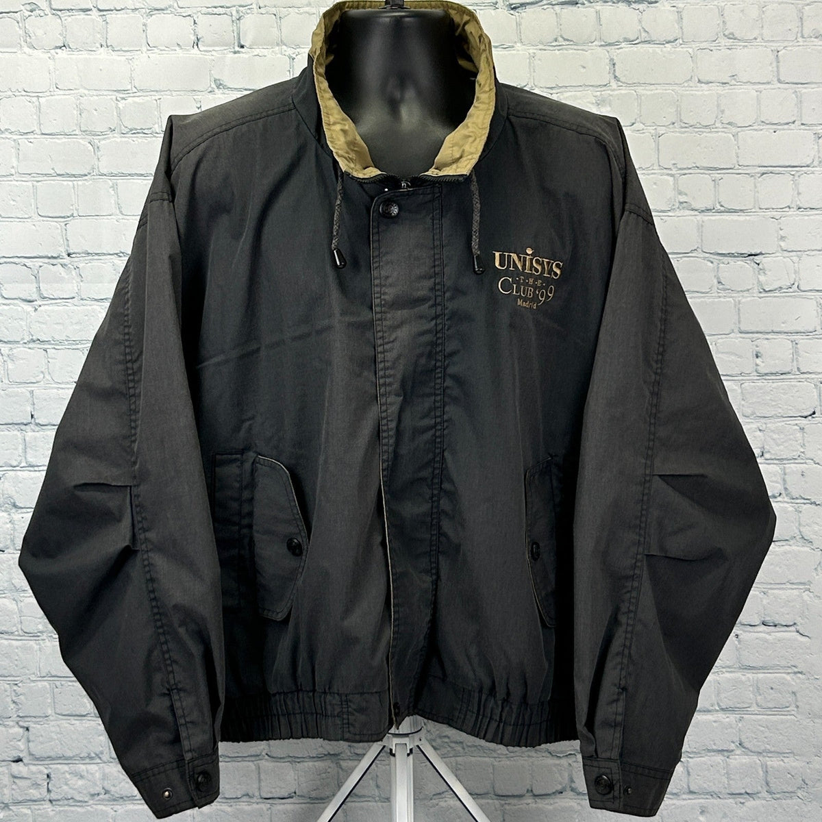 Hartwell vintage black Unisys jacket size x-large with a distinctive collar and logo