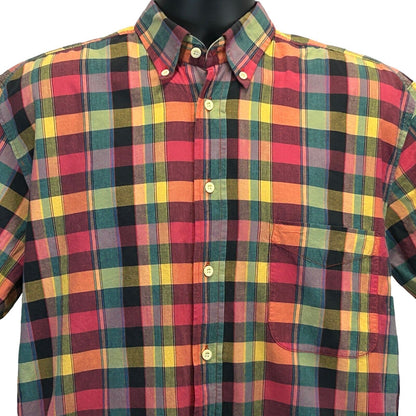 Lee Vintage 80s Short-Sleeve Button-Up Shirt in Multicolor Plaid Pattern, Front View with Pocket