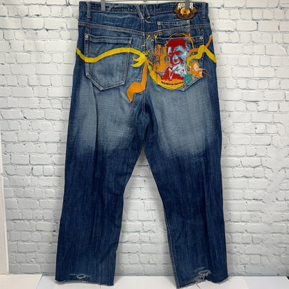 Akademiks vintage denim jeans blue size 34 back view vintage