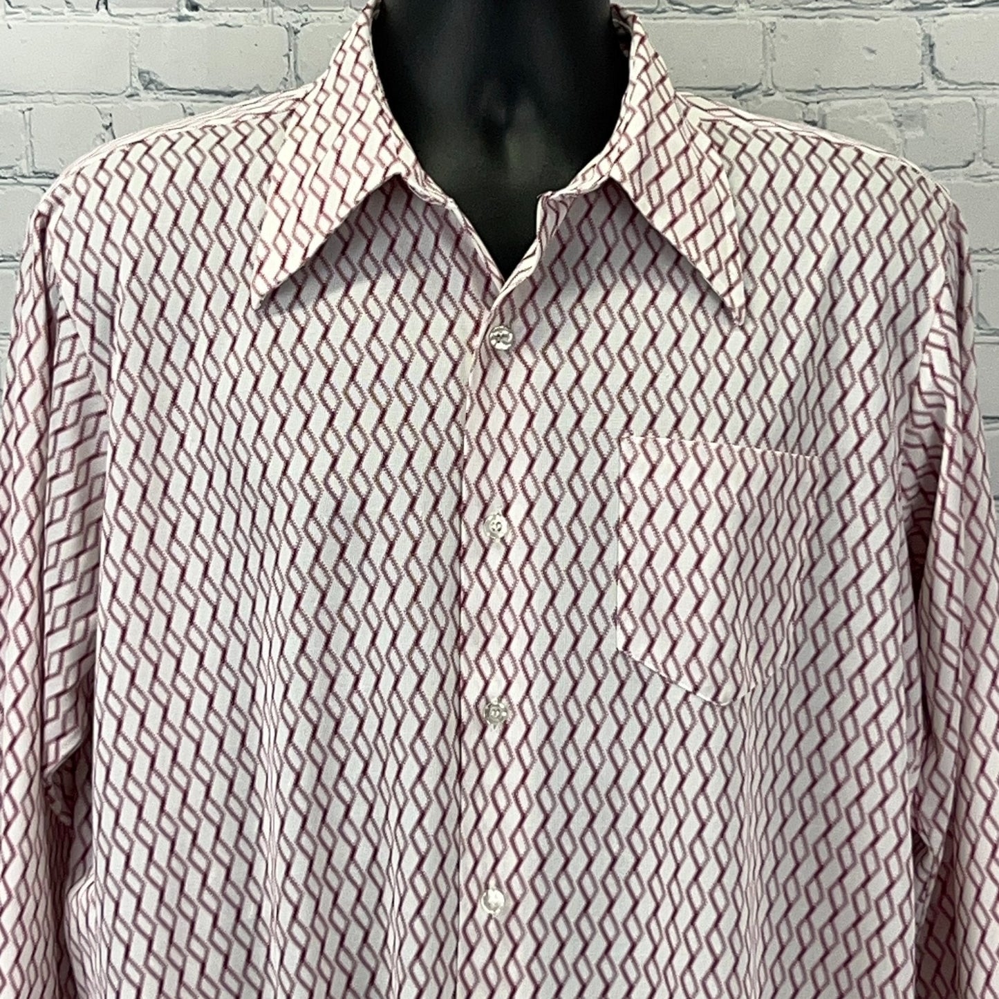 Vintage Shirt in white and maroon geometric pattern, front view with single chest pocket