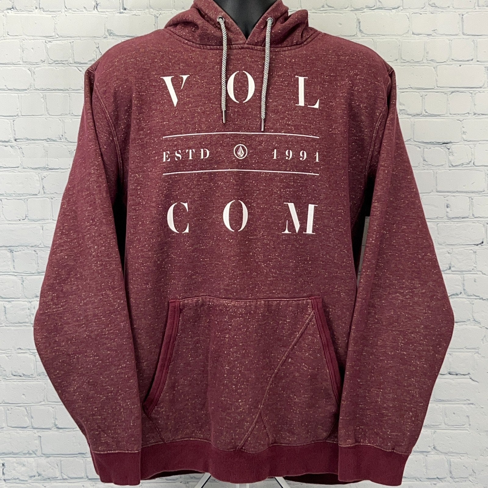 Volcom Hoodie 1994 Red Hoodie Large Front