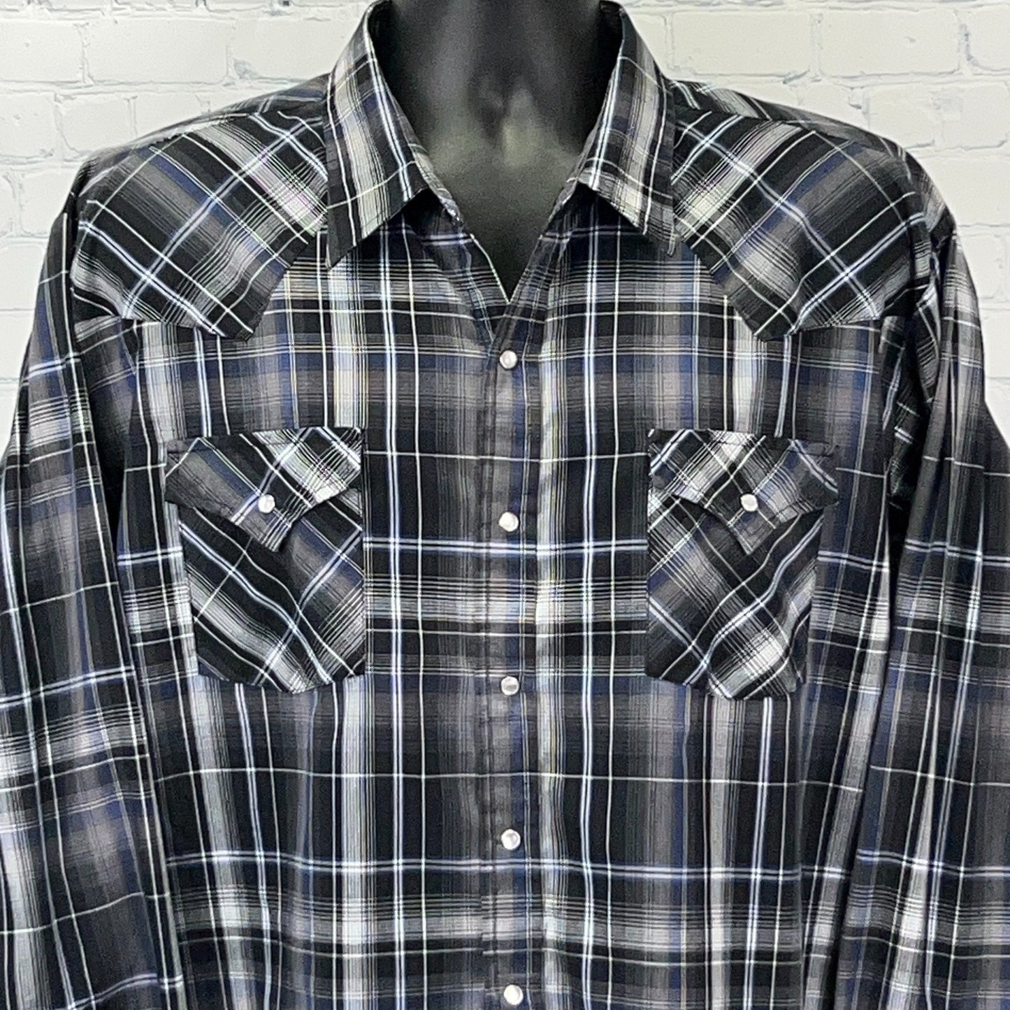 Ely Cattleman Men's Western Shirt in Black Plaid with Two Chest Pockets and Snap Buttons, Front View