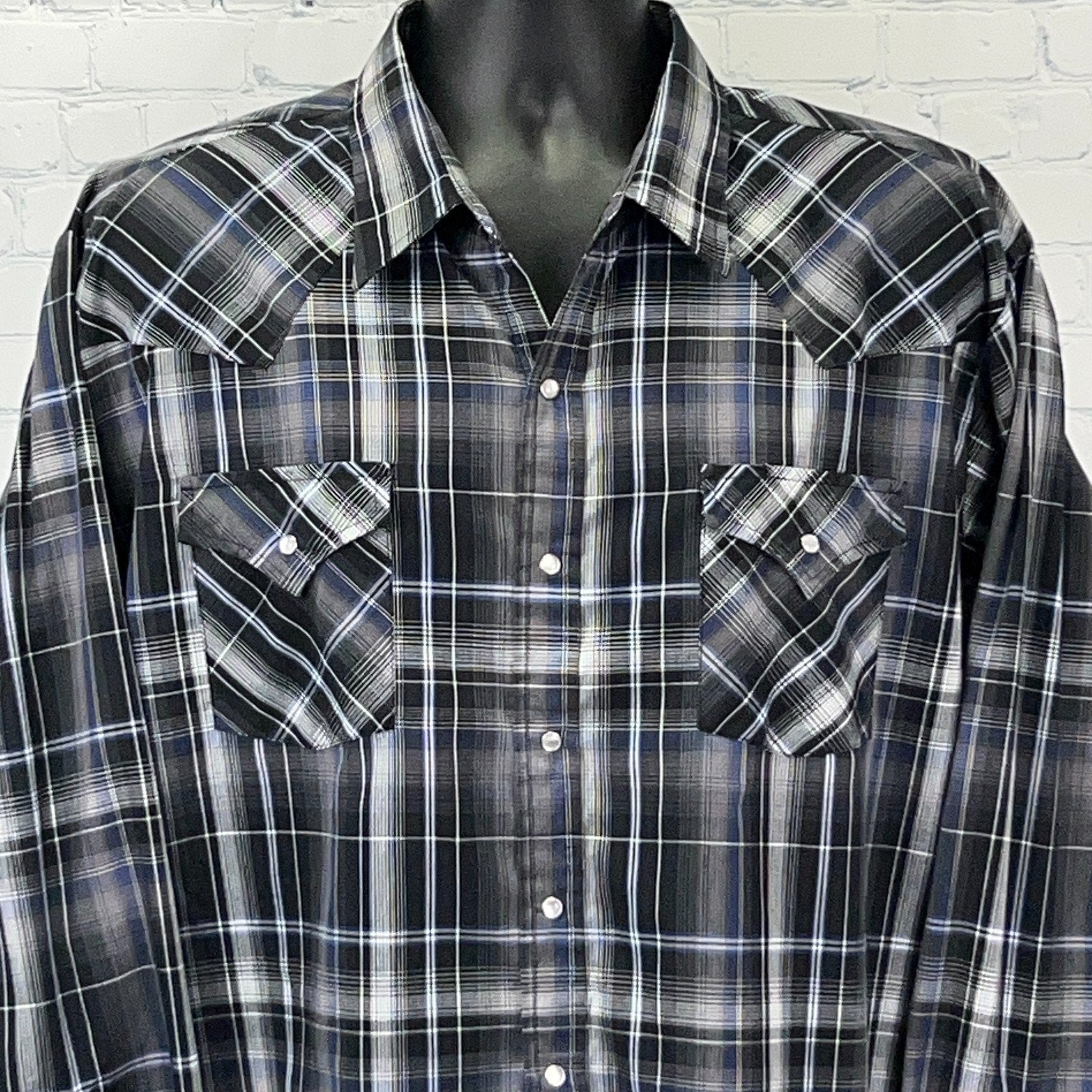 Ely Cattleman Men's Western Shirt in Black Plaid with Two Chest Pockets and Snap Buttons, Front View