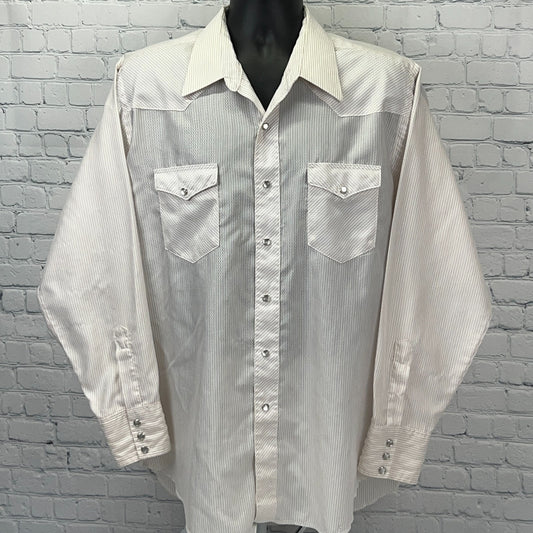 Wrangler Men's Long Sleeve Shirt in White with Stripes, Front View showcasing Chest Pockets and Snap Buttons